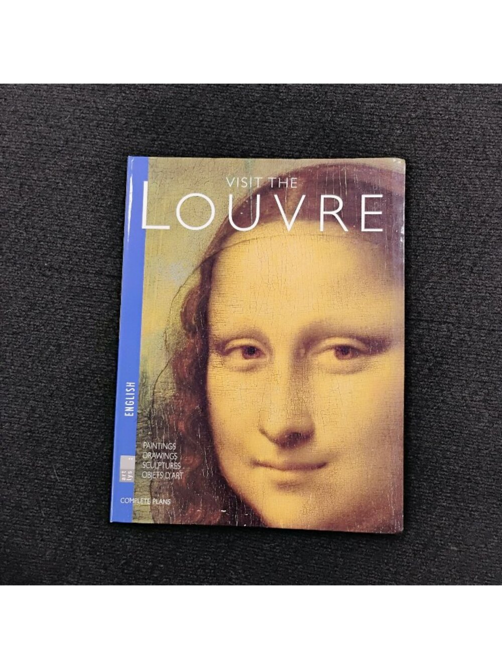 Louvre Guide Book, Paintings Sculptures and Museum History 2005 Large Paperback